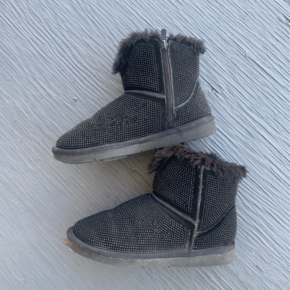 Malu rhinestone suede short boots - Picture 3 of 8